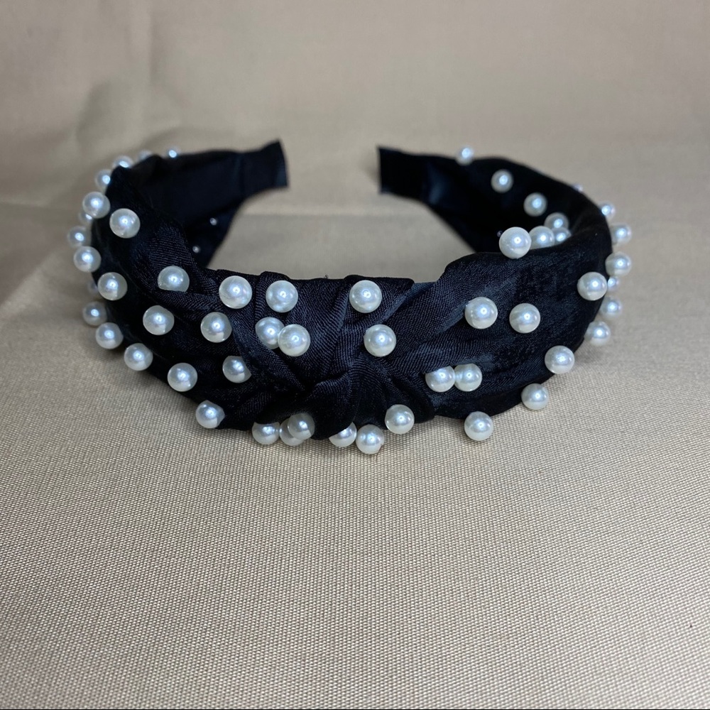 Pearl Accent Headband